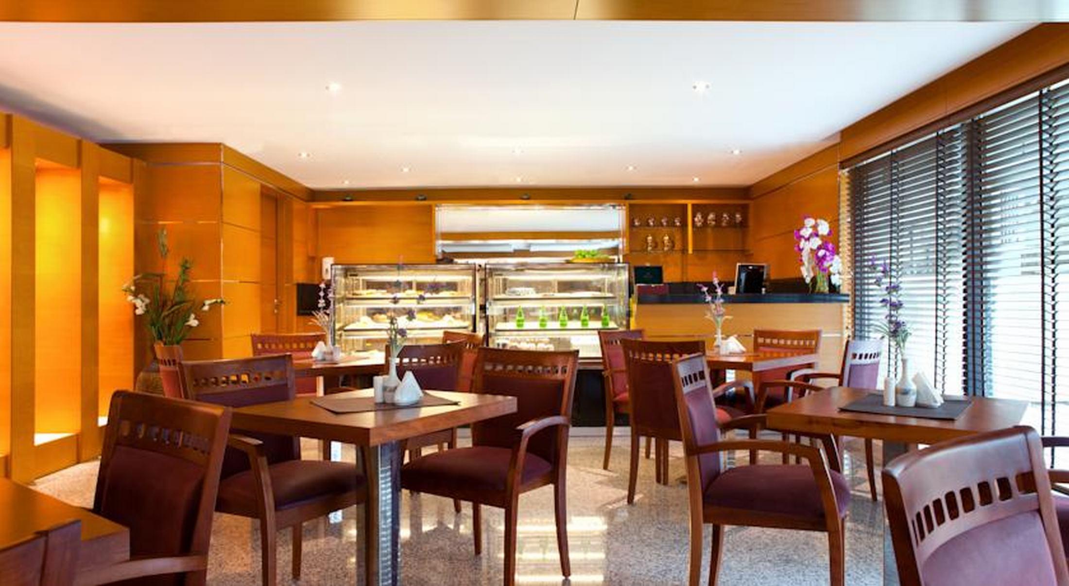 Aparthotel Golden Sands